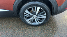 Peugeot 5008 1.5 BlueHDi Allure Premium+ 5dr EAT8 Diesel Estate